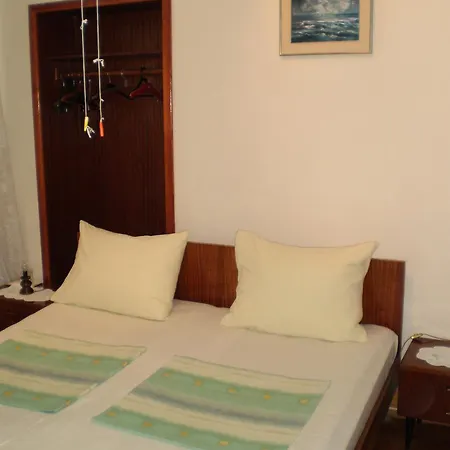 Old Port Guest house