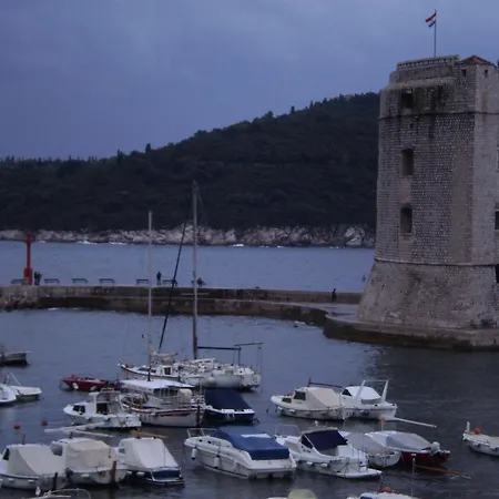 Old Port Guest house 3*