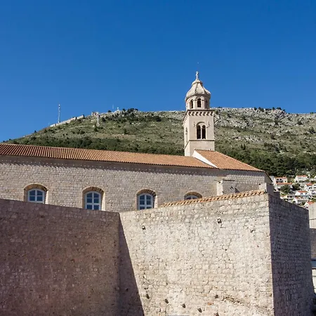 Old Port ゲストハウス