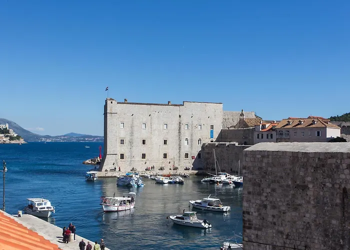 게스트하우스 Old Port